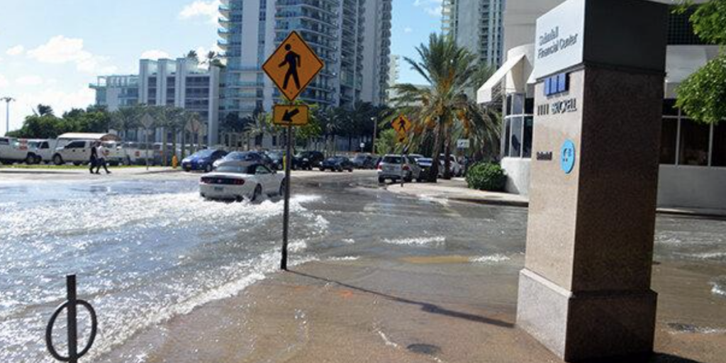 Understanding King Tides: Impacts and Observations for Coastal Area